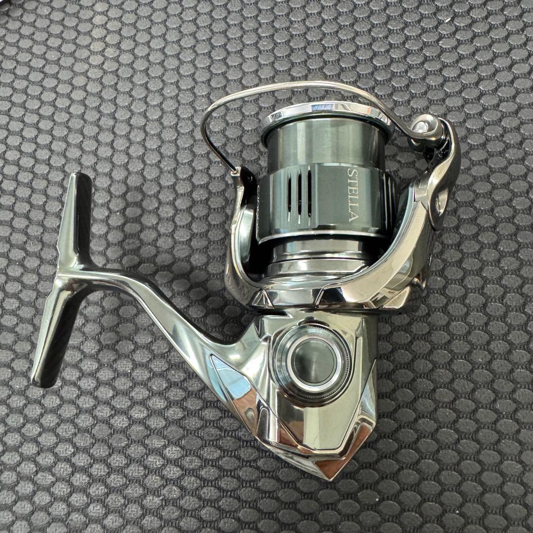 SHIMANO 22 ステラ C2000S スピニングリール