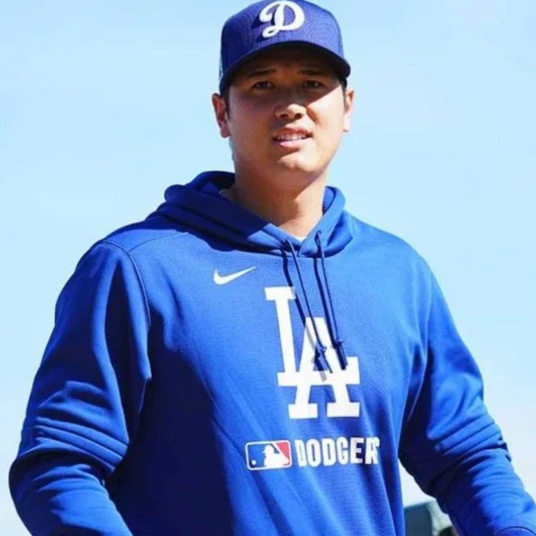 L オーセンティック選手着用パーカー ナイキ　大谷翔平　山本由伸ドジャース