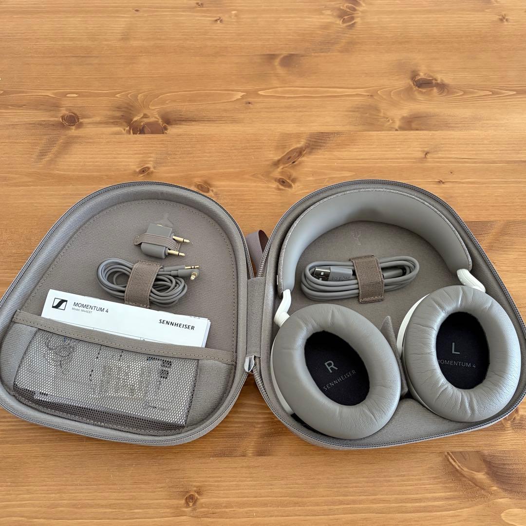 【美品】SENNHEISER MOMENTUM4 Wireless