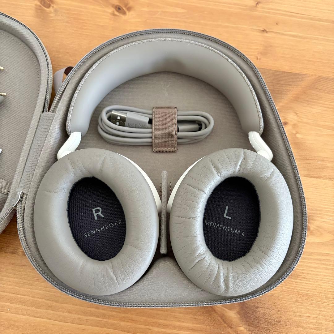 【美品】SENNHEISER MOMENTUM4 Wireless