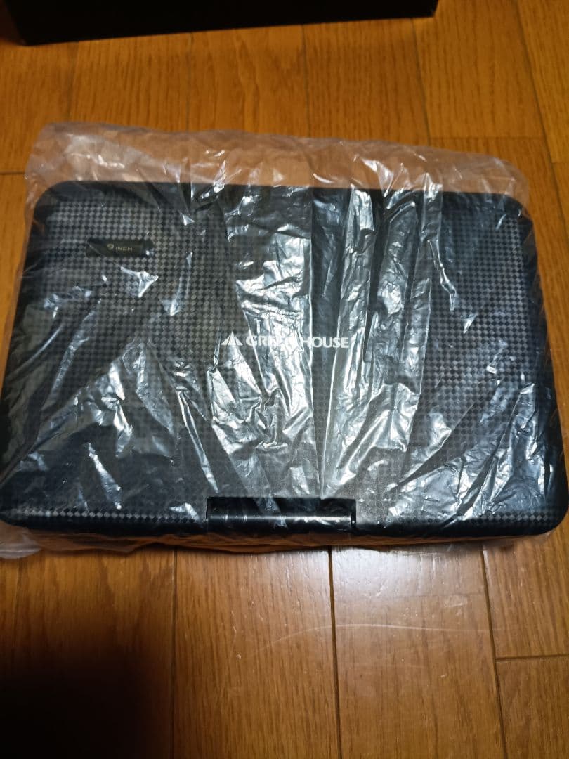 GREENHOUSEポータブルDVDプレイヤー