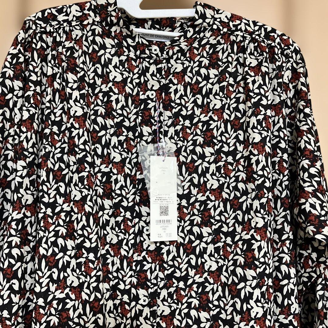 お値下げ　新品　ポンデシャロン　ワンピース　2月6日で終了します。