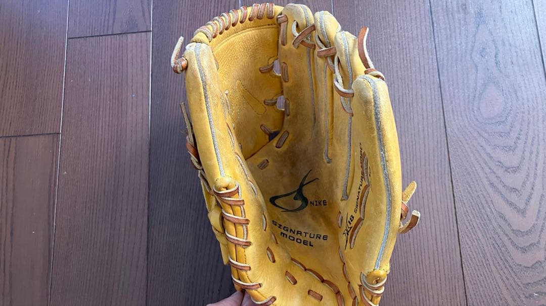 NIKE ナイキ 松坂大輔モデル M18 投手用 軟式グローブ