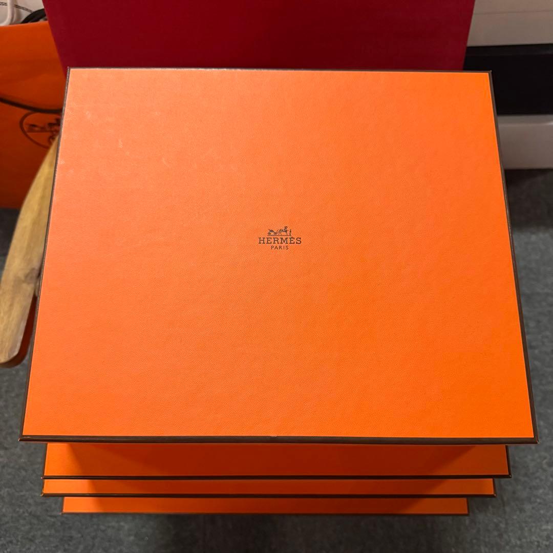 m*o様 HERMES オレンジボックス 4つセット まとめて 巾着付き 空き箱