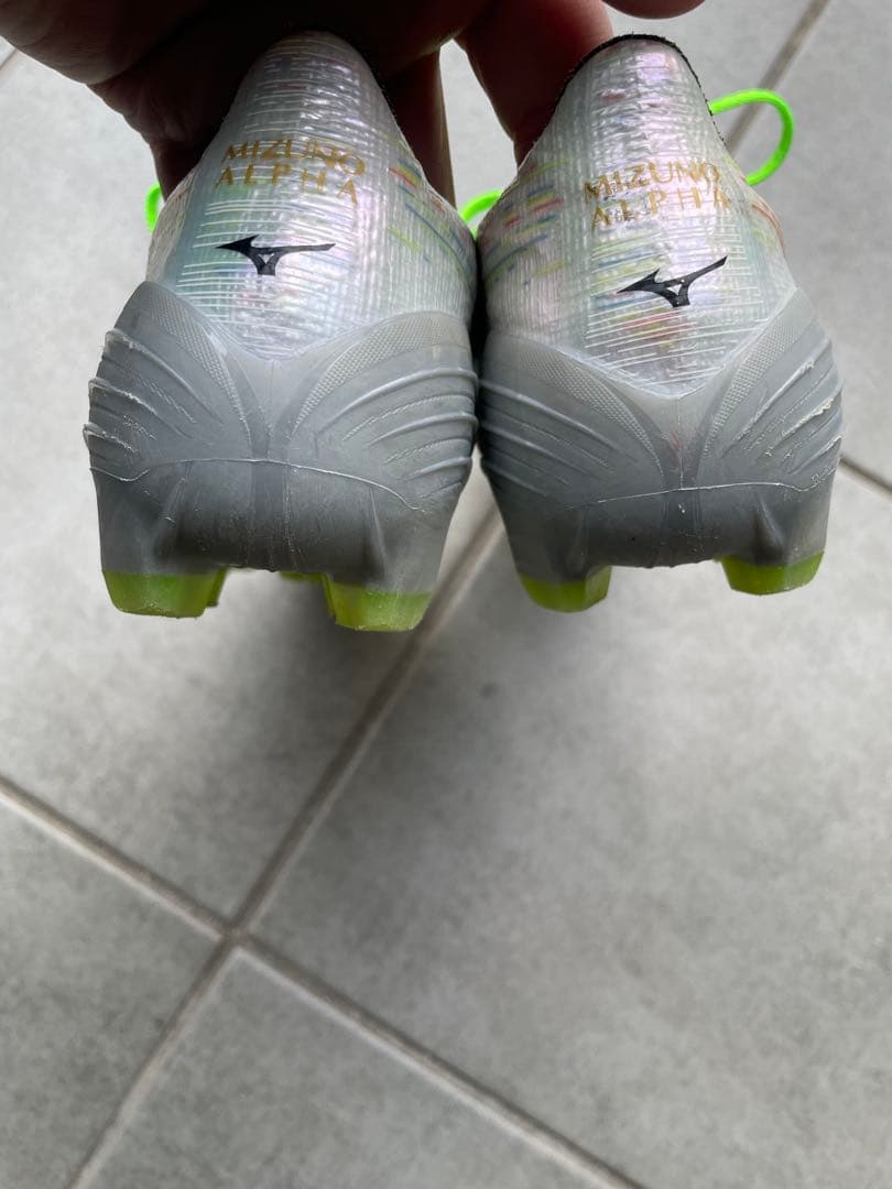 極美品❗️Mizuno アルファ2 pro 24.5サッカースパイク