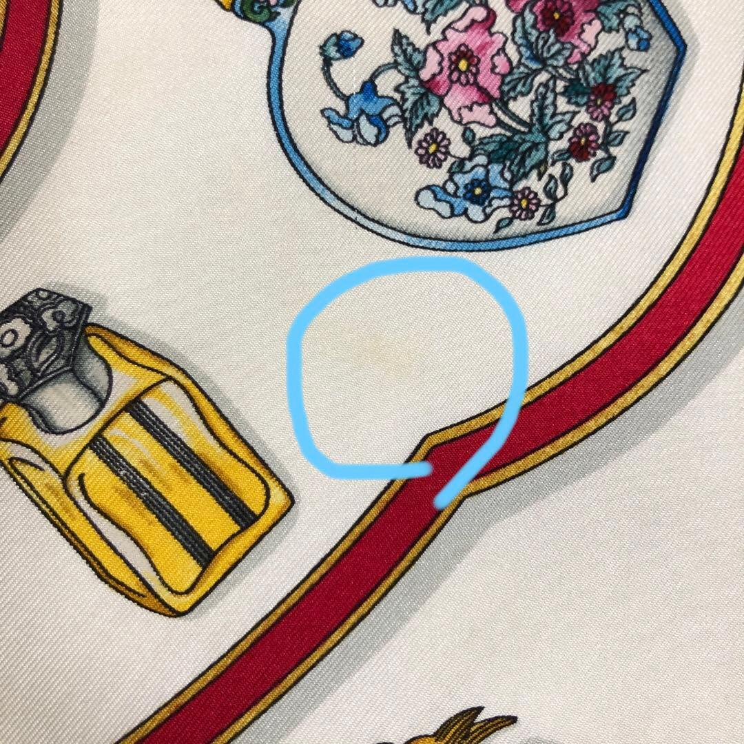 HERMES エルメス　カレ　スカーフ シルク