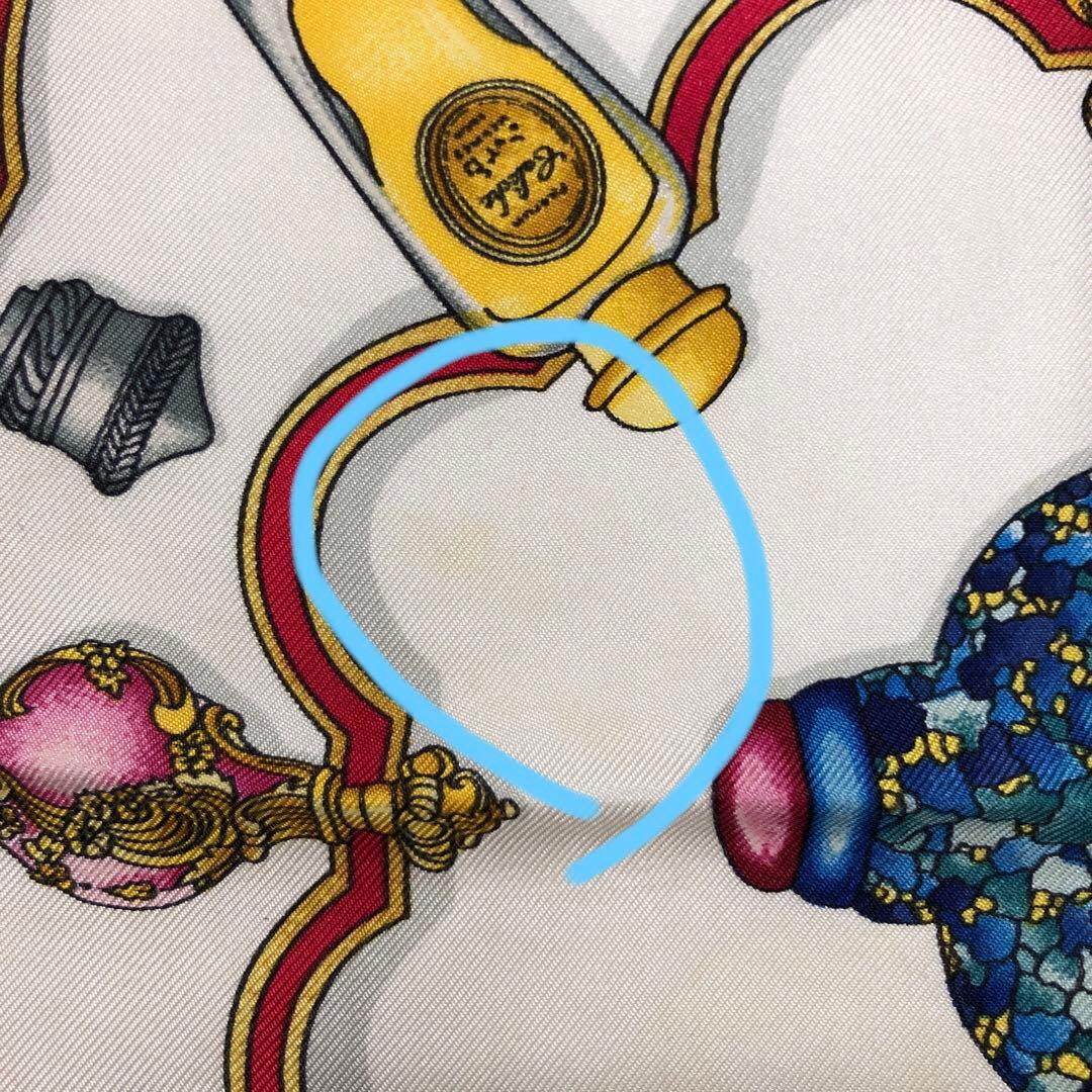 HERMES エルメス　カレ　スカーフ シルク