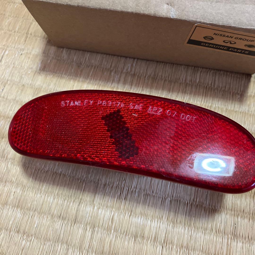 Z12CUBE リアサイドマーカー　キューブ　USDM 北米