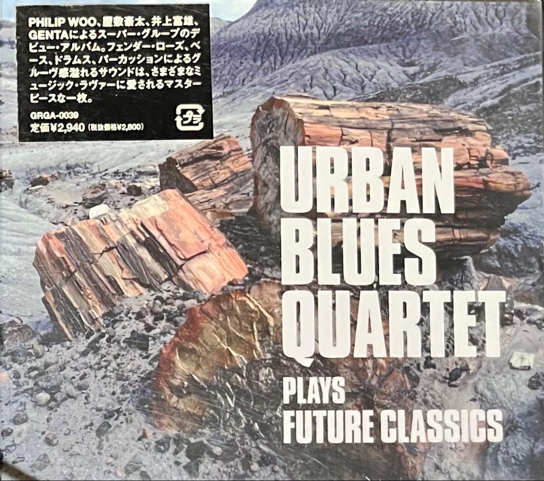PLAYS FUTURE CLASSICS Grand Gallery 未開封