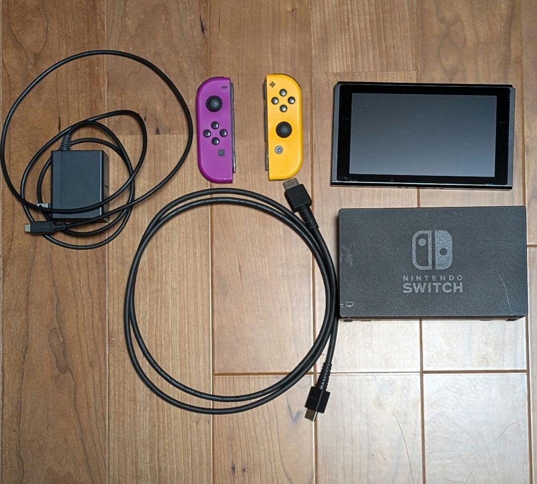 トム　Nintendo Switch 本体+付属品