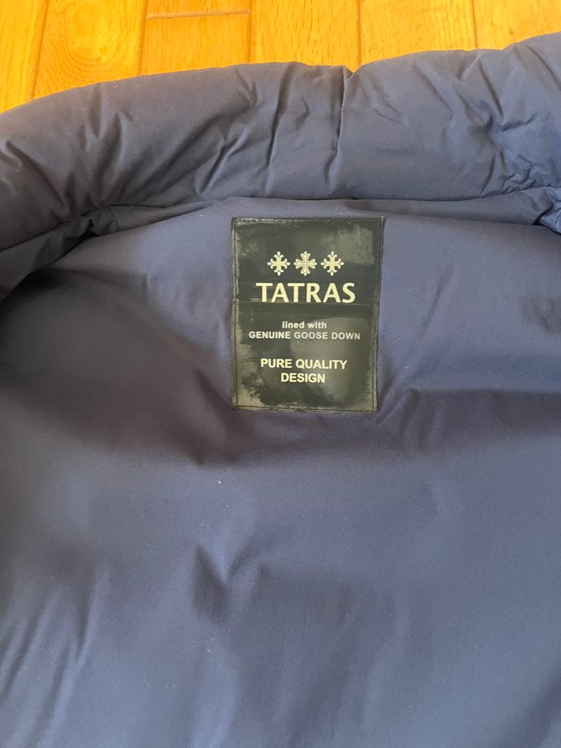 TATRAS ダウンベスト　ネイビー
