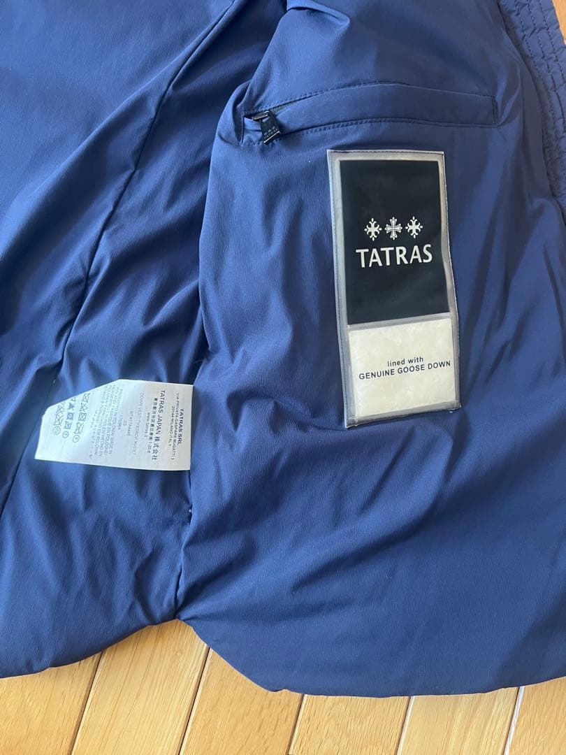 TATRAS ダウンベスト　ネイビー