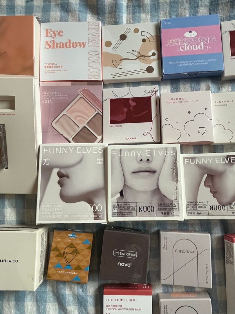 コスメ　まとめ売り　韓国　中国　40点　おまけ付き　muse エチュード　ジュデ