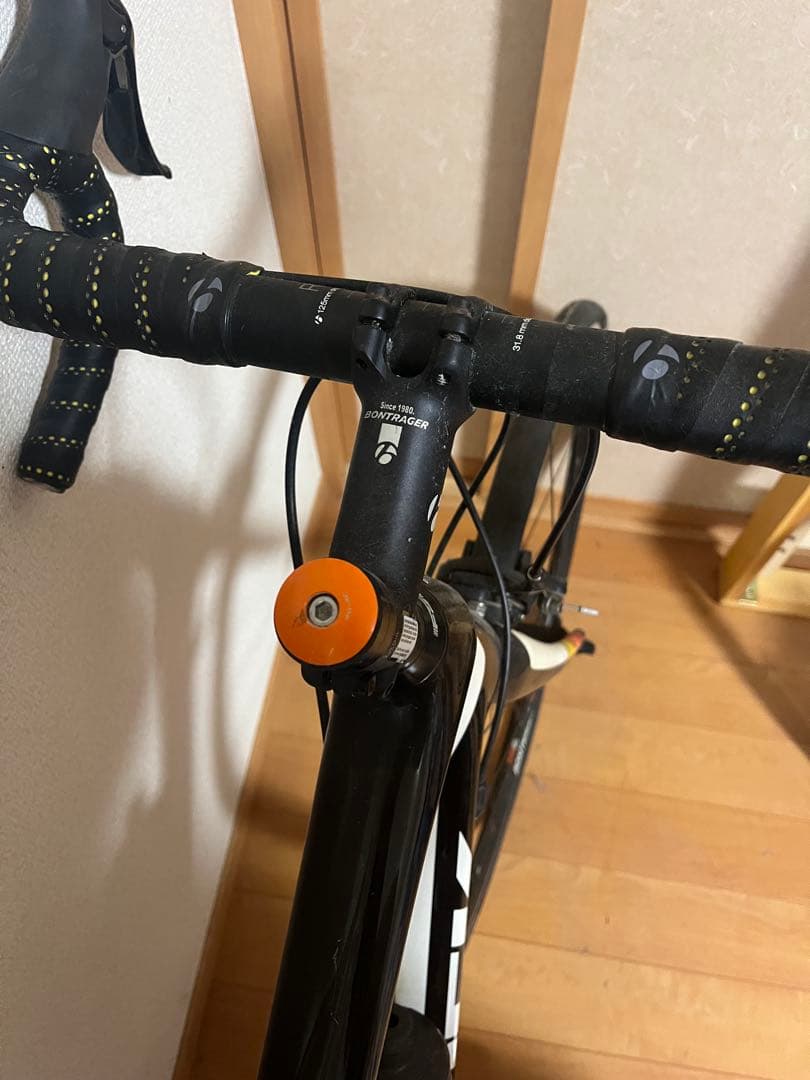TREK Domane 4 Series ロードバイク