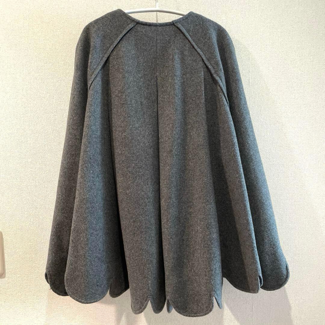 美品　シーニュ cygne スカラップケープ　Sophie+グレー
