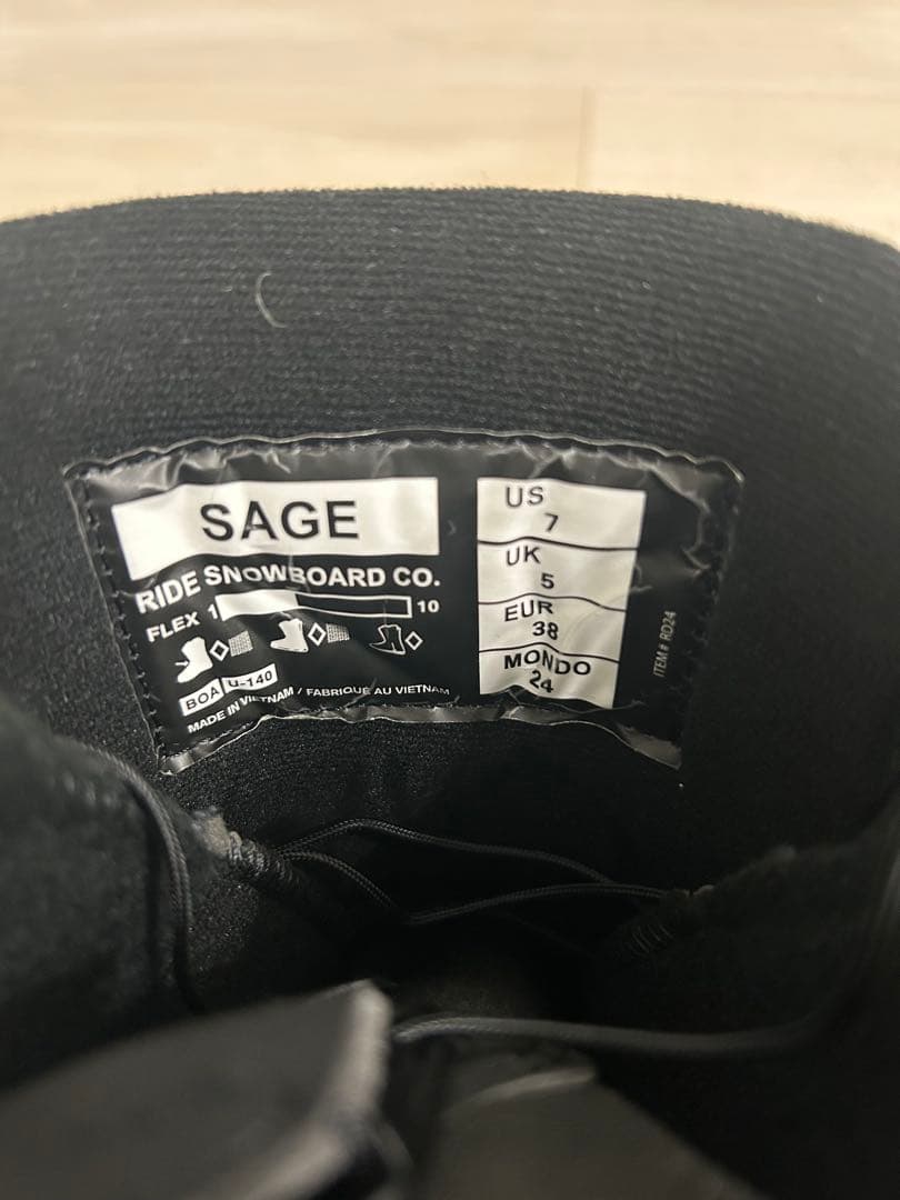 RIDE SAGE 女性用スノーボードブーツ