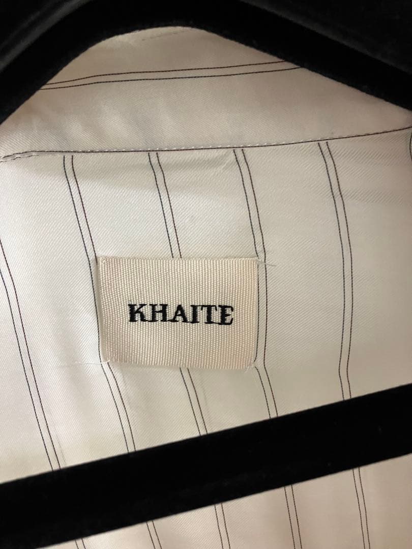 【KHAITE】 WHITE SILK stripe ruffle blouse