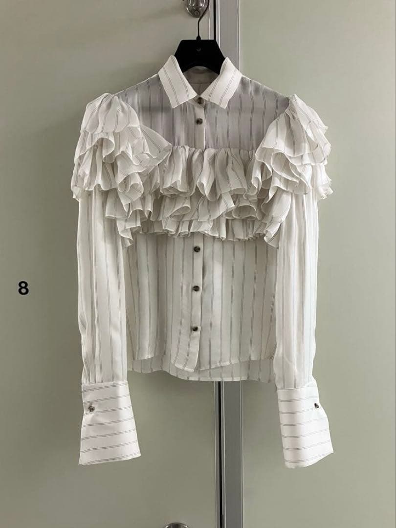 【KHAITE】 WHITE SILK stripe ruffle blouse