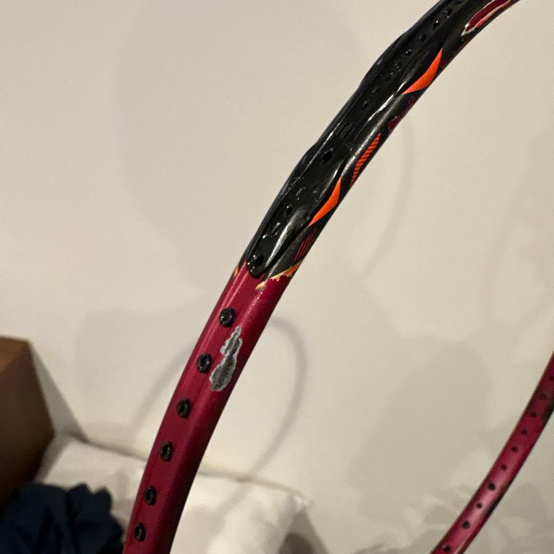 Yonex バドミントンラケット　VOLTRIC80Etune 3UG5
