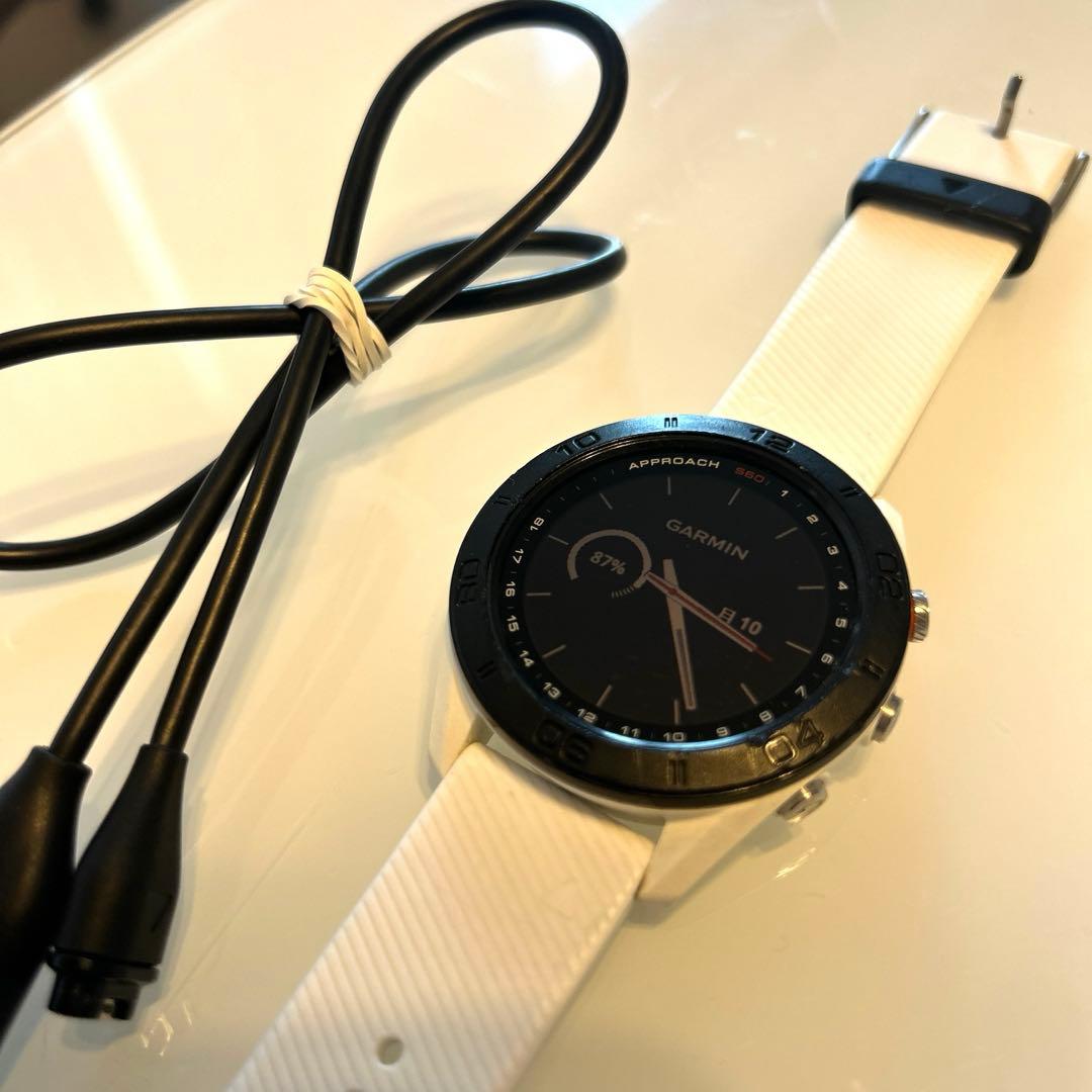 【GARMIN】Approach S60 ゴルフウォッチ　ガーミン　s60