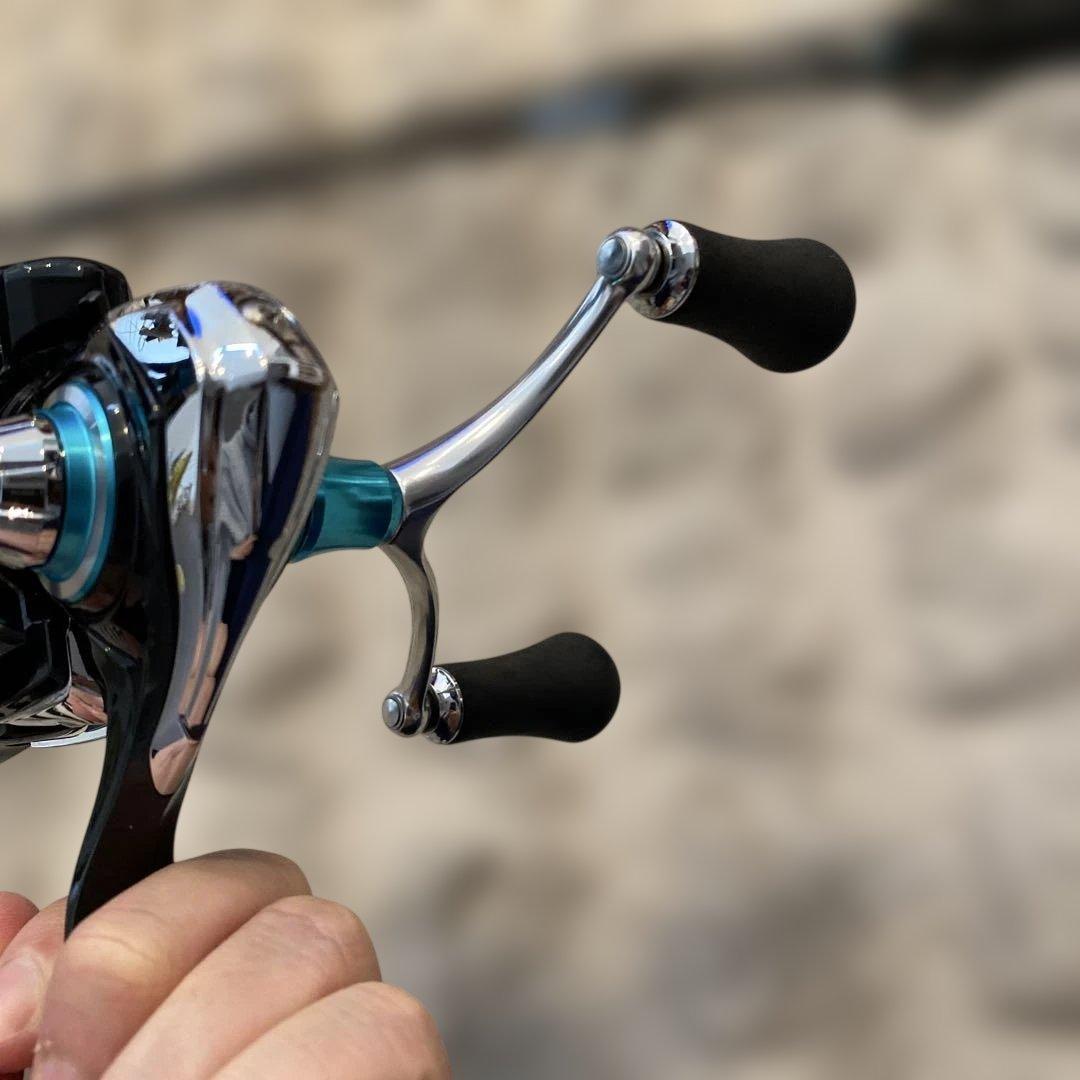 19エメラルダス 2500H-DH リール 19エメラルダスＸ　86Ｍ