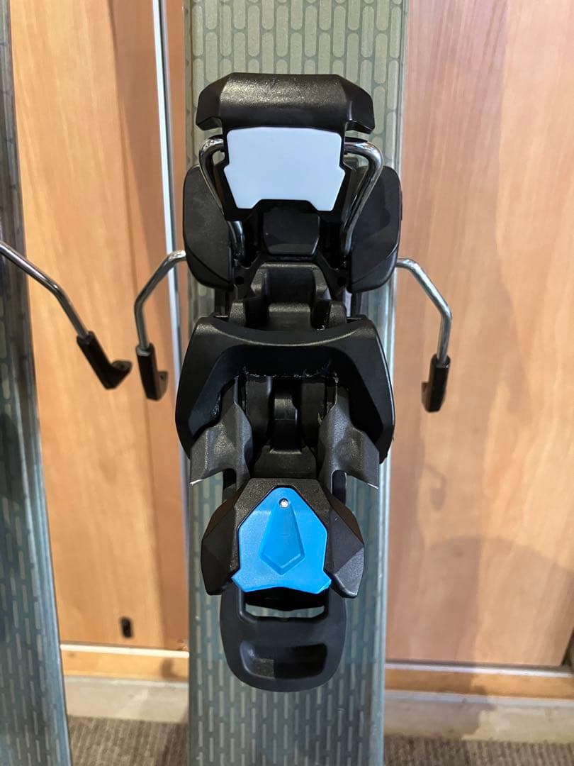 rossignol軽量化山スキー ATビンデングシート付き