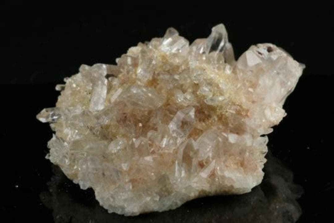 キラキラ美しい中国産水晶クラスター約683g