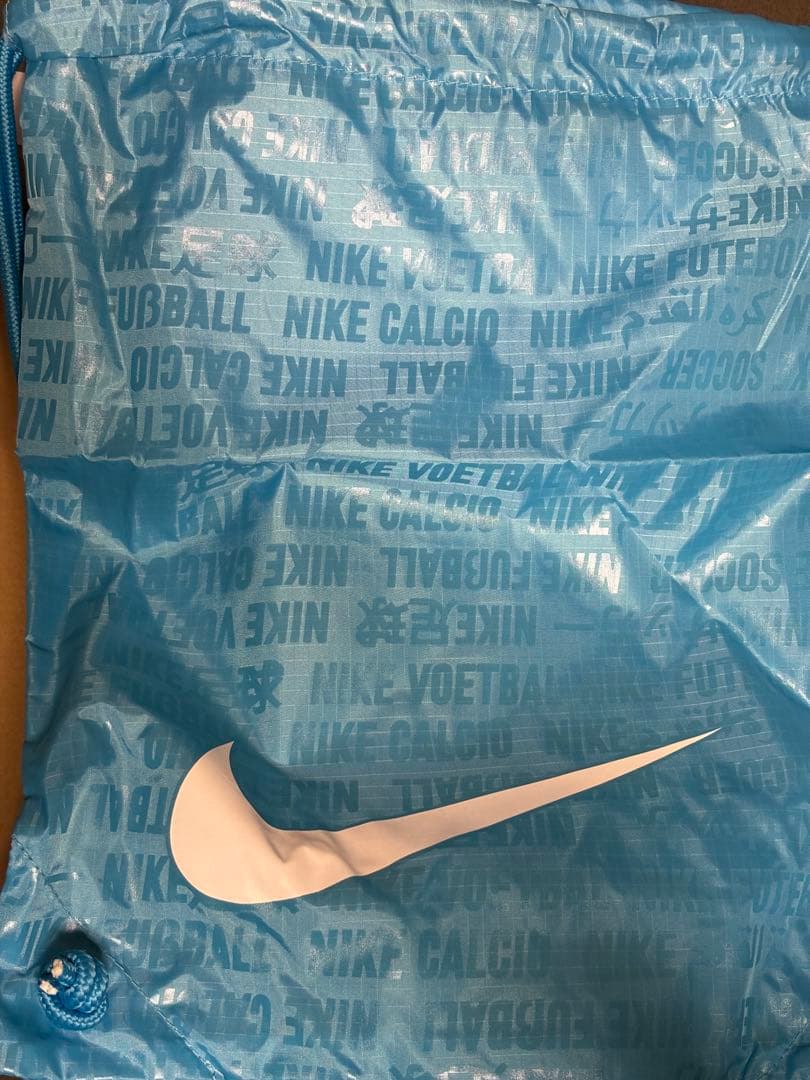 NIKE ファントムルナ2 エリートFG