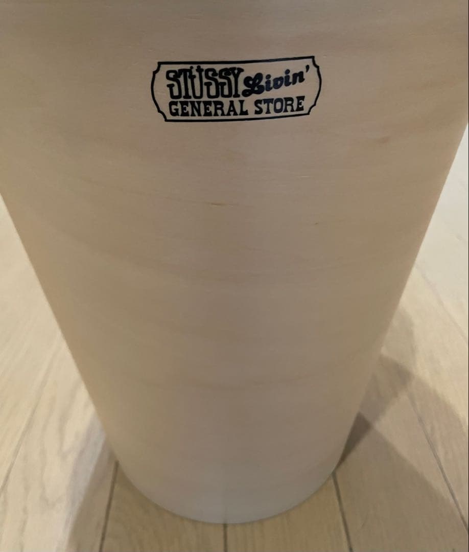 Stussy Livin General Store ダストボックス