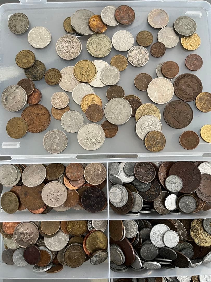 古い硬貨　外国　日本