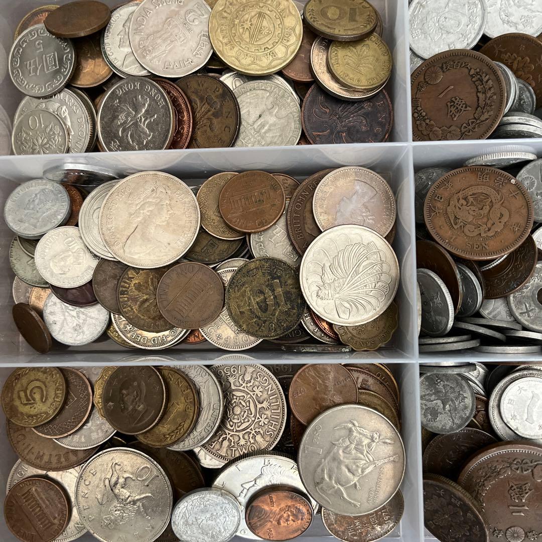 古い硬貨　外国　日本