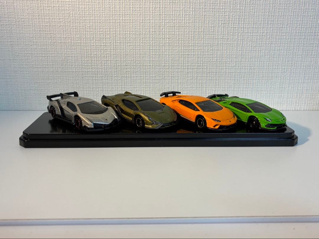 ミニカー 52台セット まとめ売り 未使用に近い ショーケース保管 美品