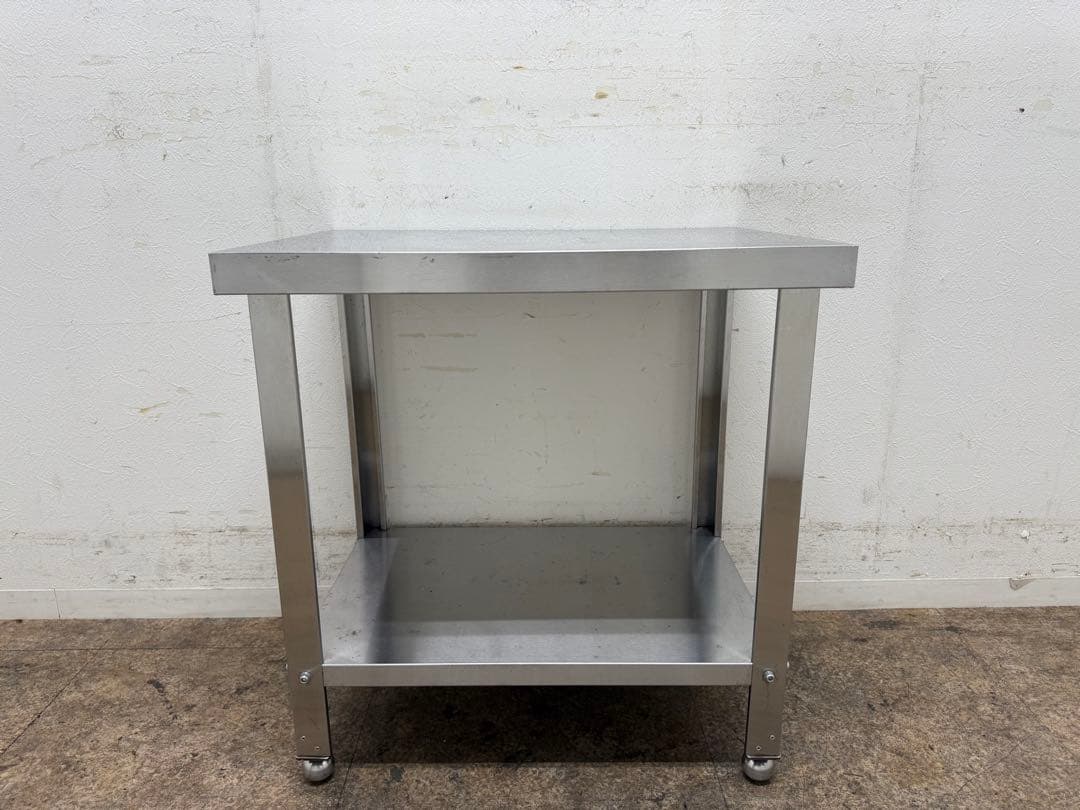 ステンレス　業務用　作業台　厨房　飲食店　W６００ｘＤ４５０ｘH６５０ｍｍ