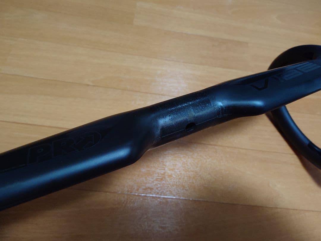 SHIMANO PRO VIBE エアロ カーボンハンドル 400mm