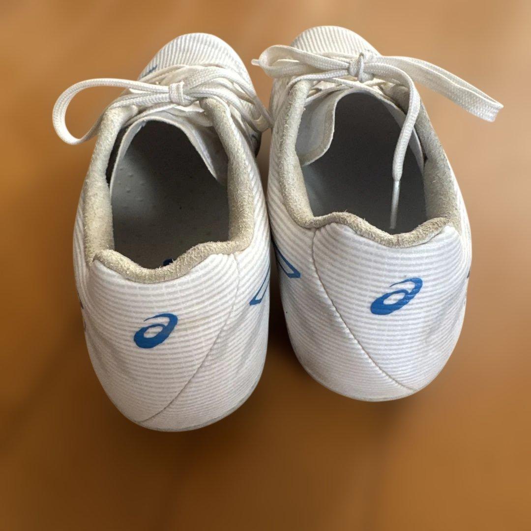 asicsサッカースパイク