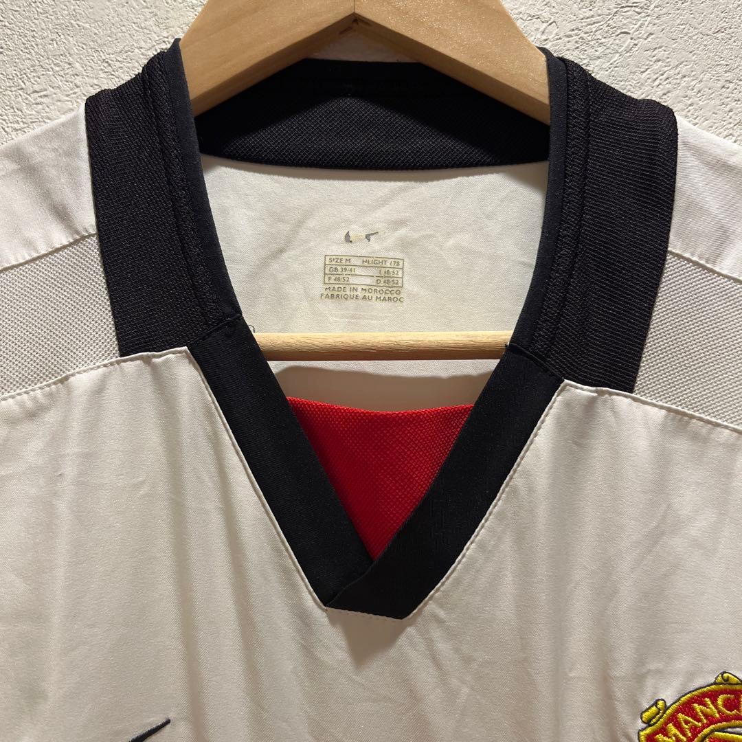 Nike マンチェスター・ユナイテッド シャツ Mサイズ　サッカーシャツ