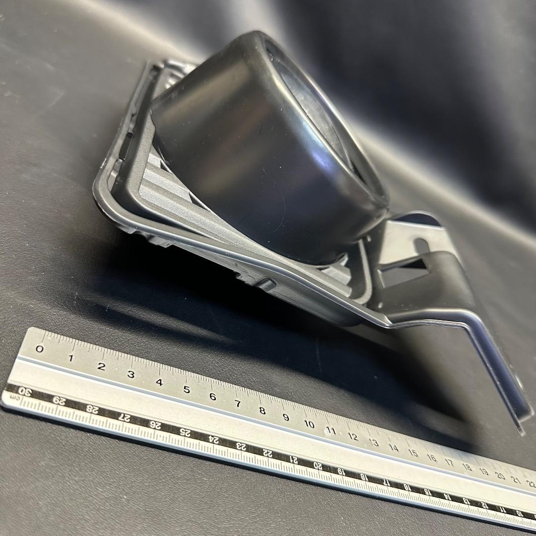 ♡H右横1003 未使用保管品 TOYOTA ハイエース フォグランプ