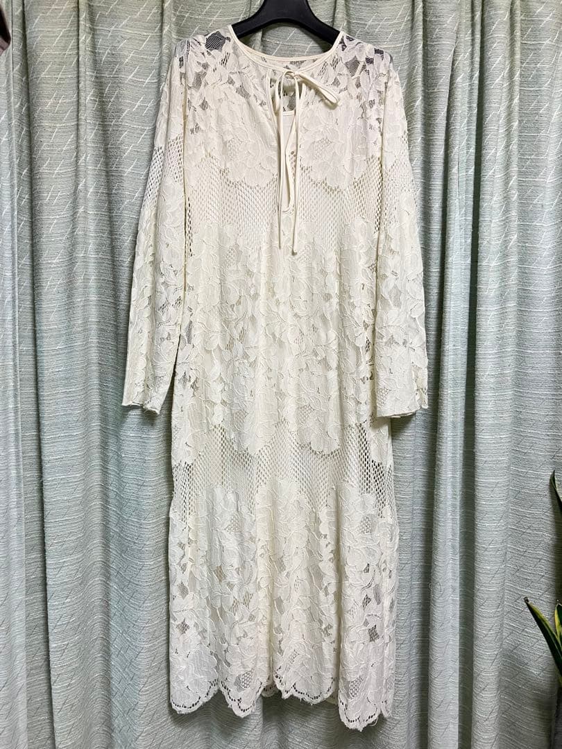 美品 Omekashiメッシュレーススカラップワンピース オメカシ 総レース