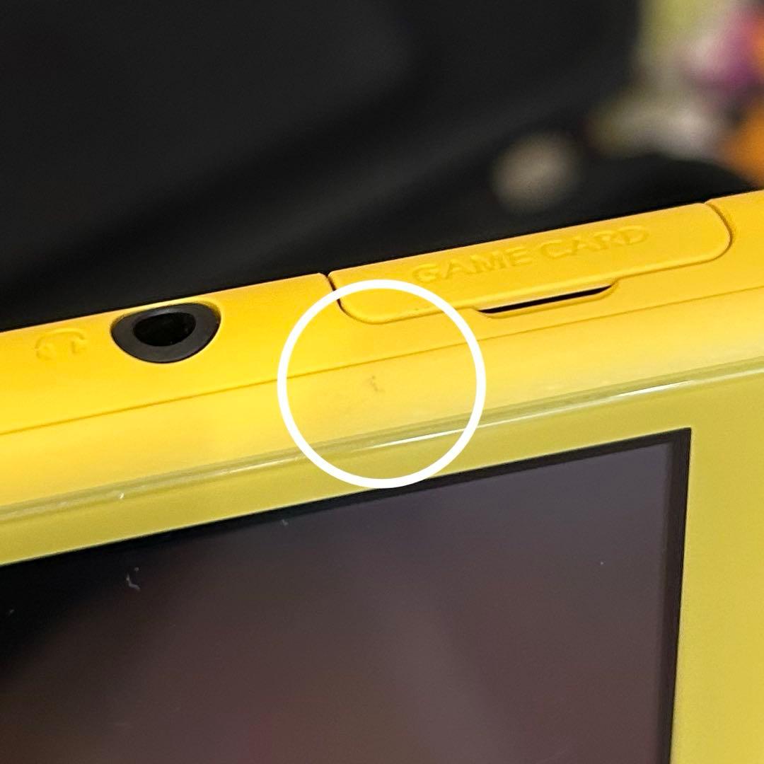 すず【中古美品】Nintendo Switch Lite イエロー 本体