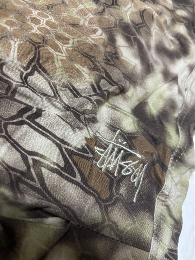 Stussy カモフラ柄カーゴパンツ