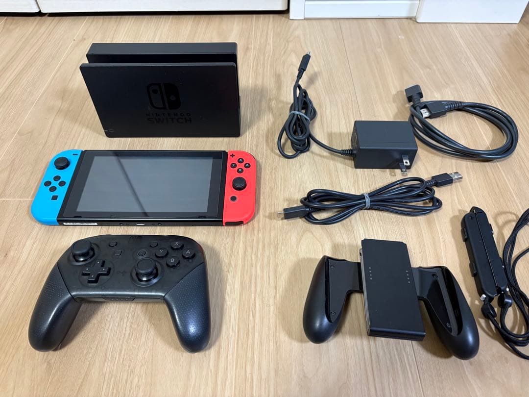 Nintendo Switch 本体　＋　プロコン