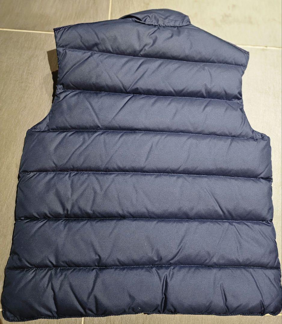 MONCLER メンズ　ネイビー ダウンベスト