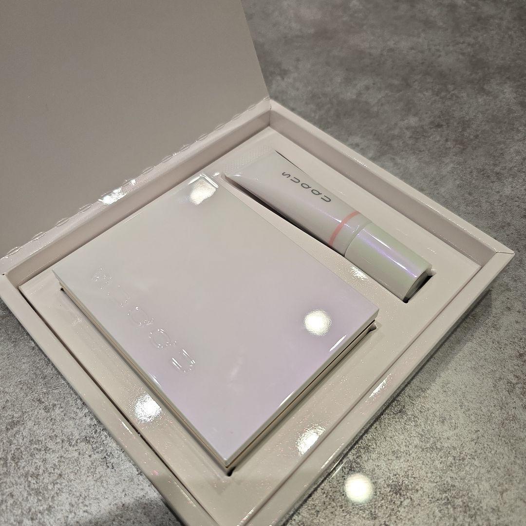 SUQQU メイクアップキット 光飾 2025 ホリデーコレクション