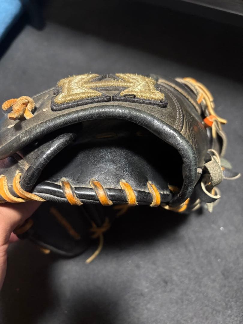 ハイゴールド軟式用内野手グローブ