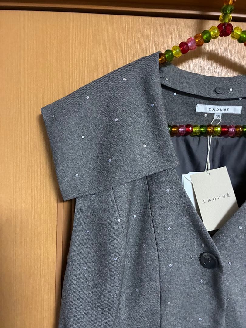 ⭐︎新品　CADUNE ランタンジレ　ペプラム　ジレ　ドット　38⭐︎