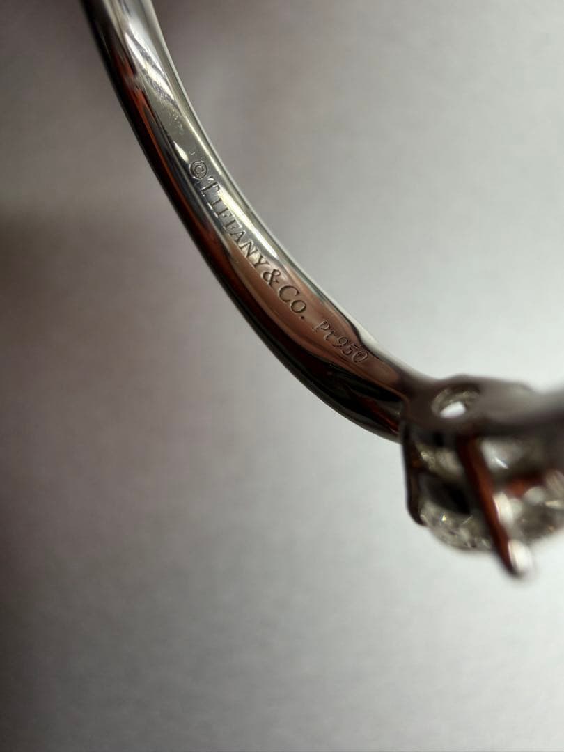 ティファニー　PT950 ダイヤモンド0.37ct リング　鑑別書&箱