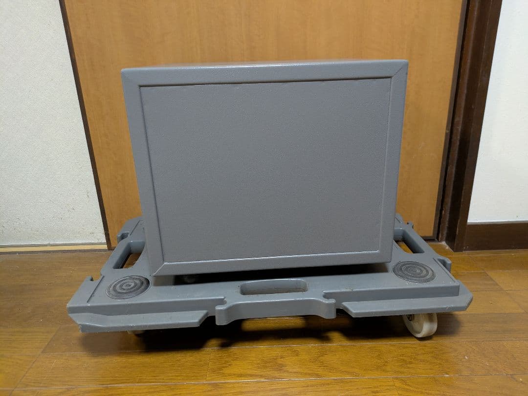 【日曜限定値下げ】エーコー ダイヤル式耐火金庫 es-9