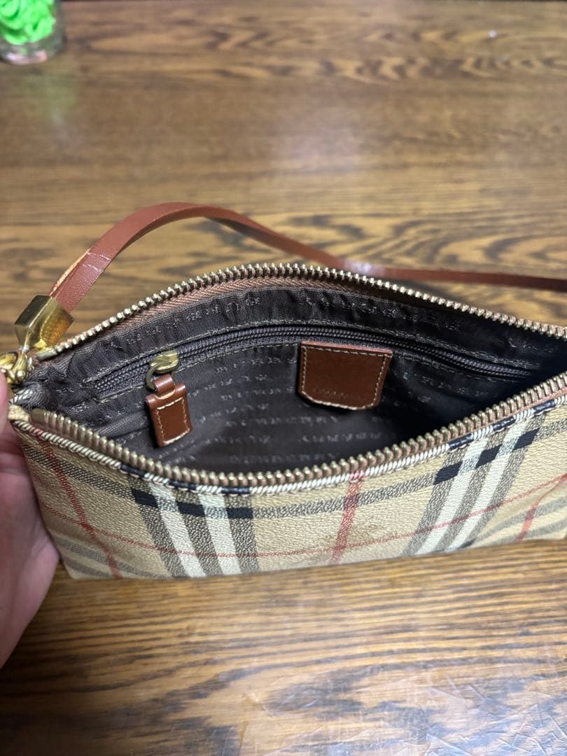 BURBERRY（バーバリー） ポーチ PVC ベージュ バッグ