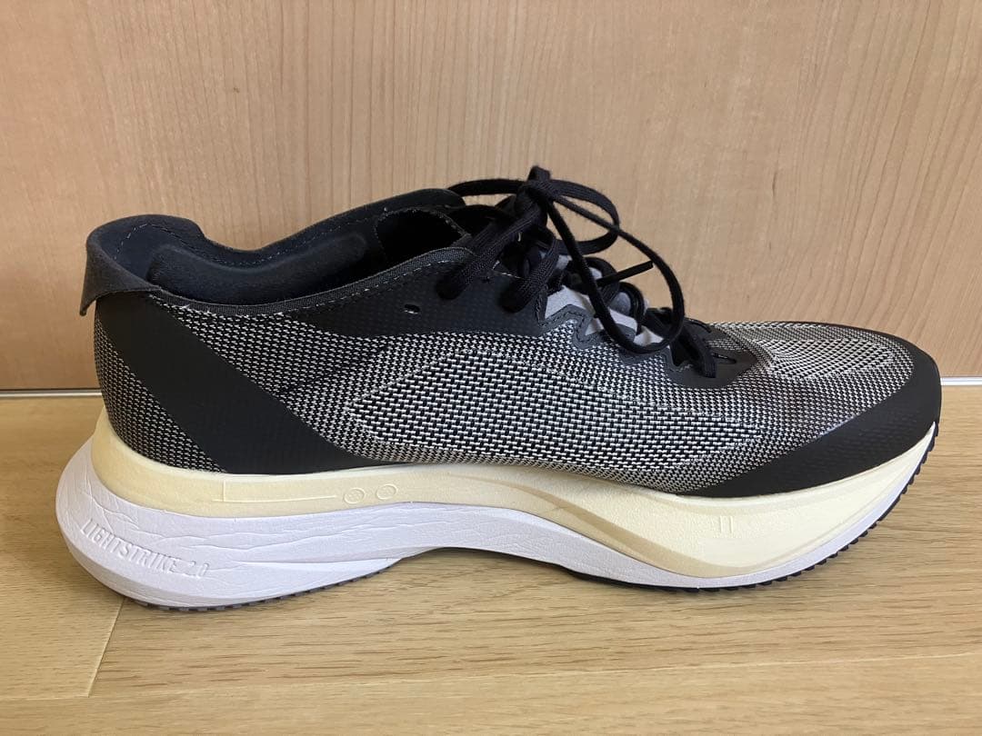 adidas アディゼロ ボストン12 ワイド 27.0cm