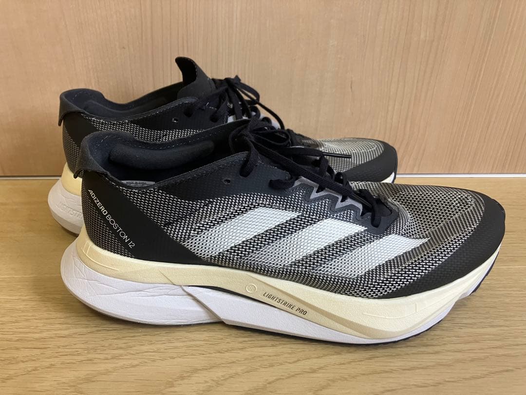 adidas アディゼロ ボストン12 ワイド 27.0cm